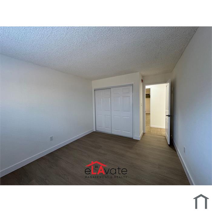 383227_ba337058018b47e4b77c4d166900d13f