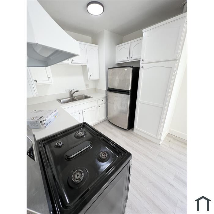 393765_edae917363ea40dbb7bfba4f99f84b19