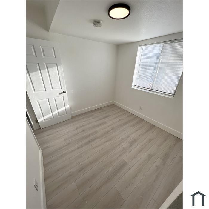 393765_fd742195a7ec4318a892884144382ab3