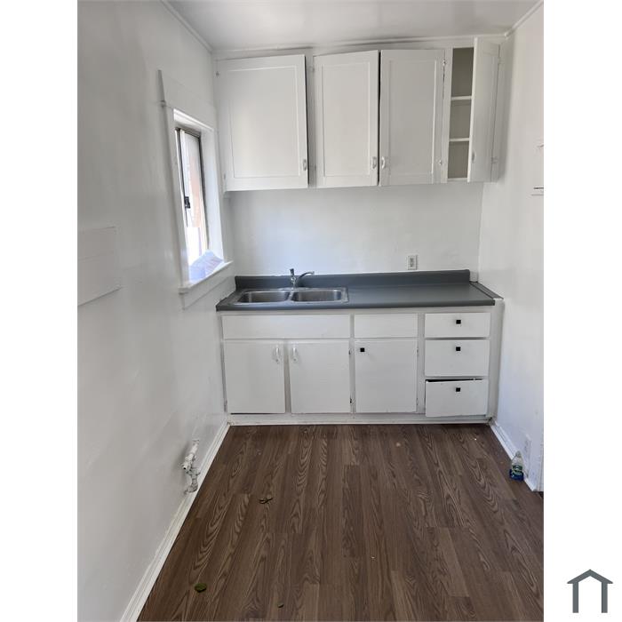 430789_1fe39a07b3a5430d83ee3569cbfec715