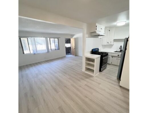 1 Bedroom Apartment 3318 Drew St in Los Angeles, CA 90065
