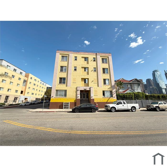 438982_d2c1caa52e1f494e8d86074efa6a4c96