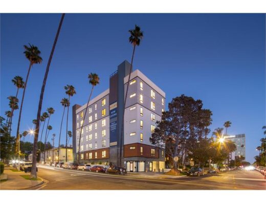 Studio Apartment 3920 W 5Th St in Los Angeles, CA 90020