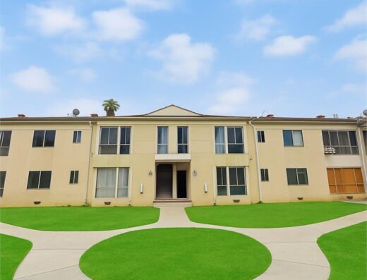 1 Bedroom Apartment 1201 N Gower St in Los Angeles, CA 90038